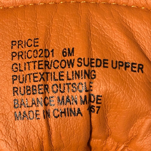 Steve Madden Suede Sneaker Size 6 - Picture 12 of 17